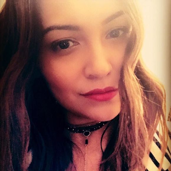 Meet your Posher, Bobbie - Picture 1 of 1